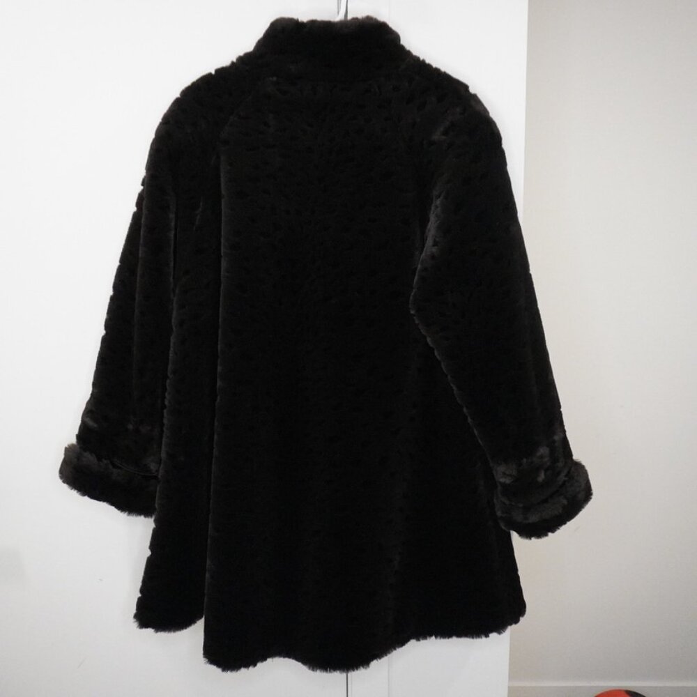 Vintage Black Faux Fur Teddy Coat - Picture 3 of 10